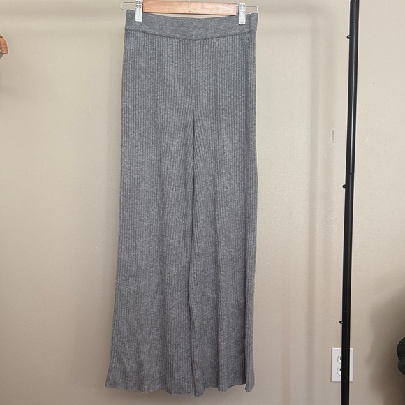 The Drop Pants - Elegant Gray Wide Leg Ribbed Trousers